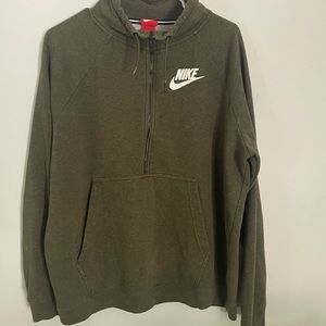 Nike half zip pullover